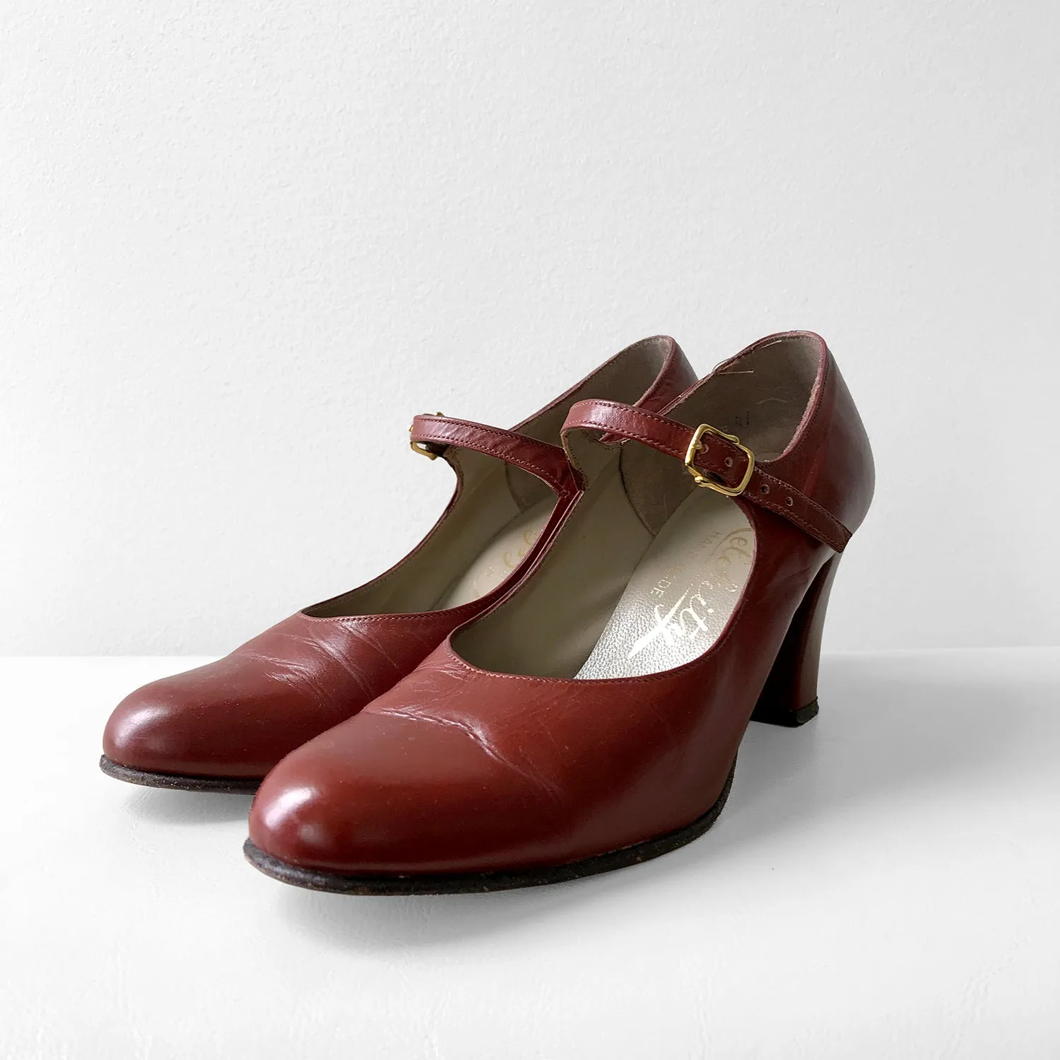 1960s Brown Mary Jane Heeled Shoes