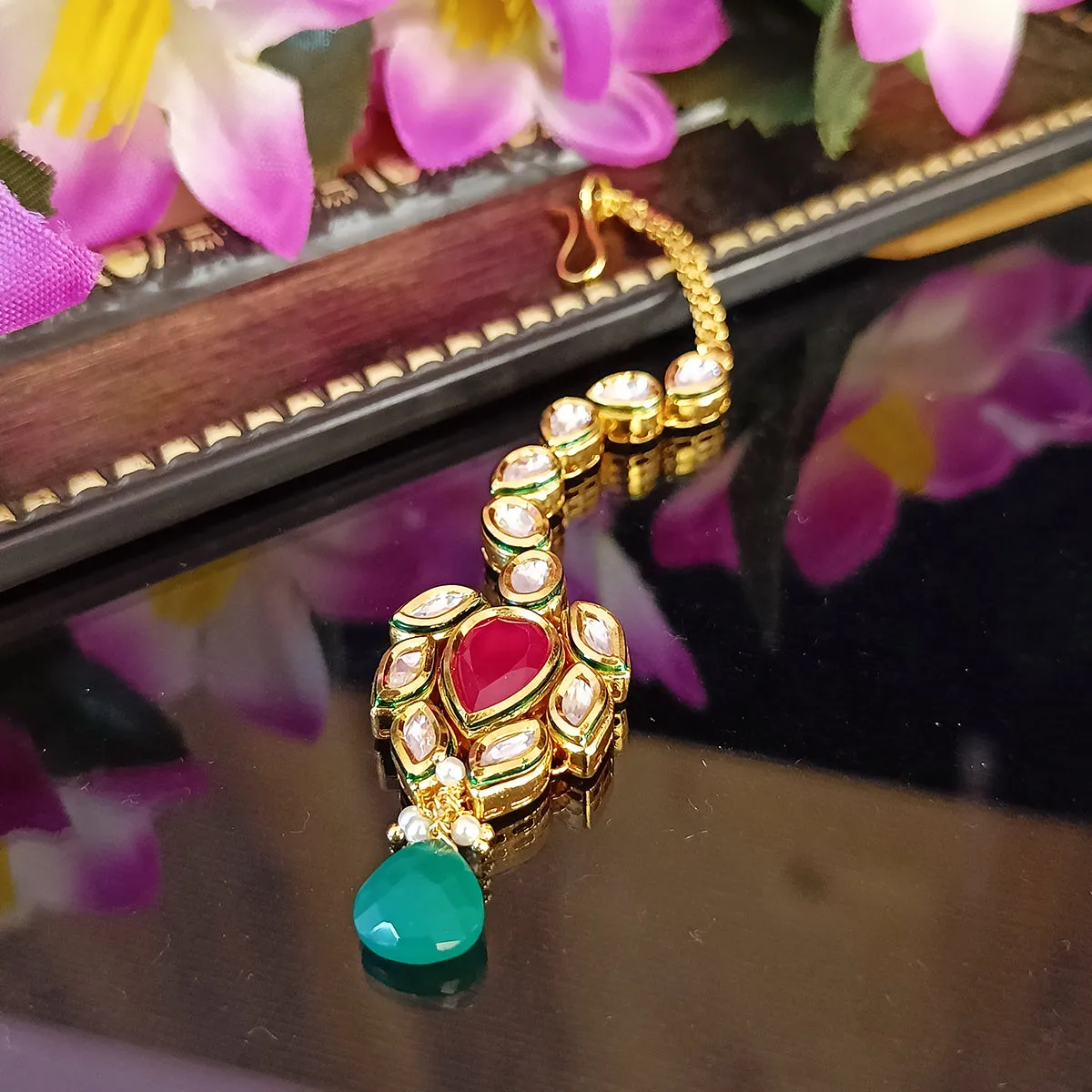 Designer Gold Plated Royal Kundan Maangtikka (D34)