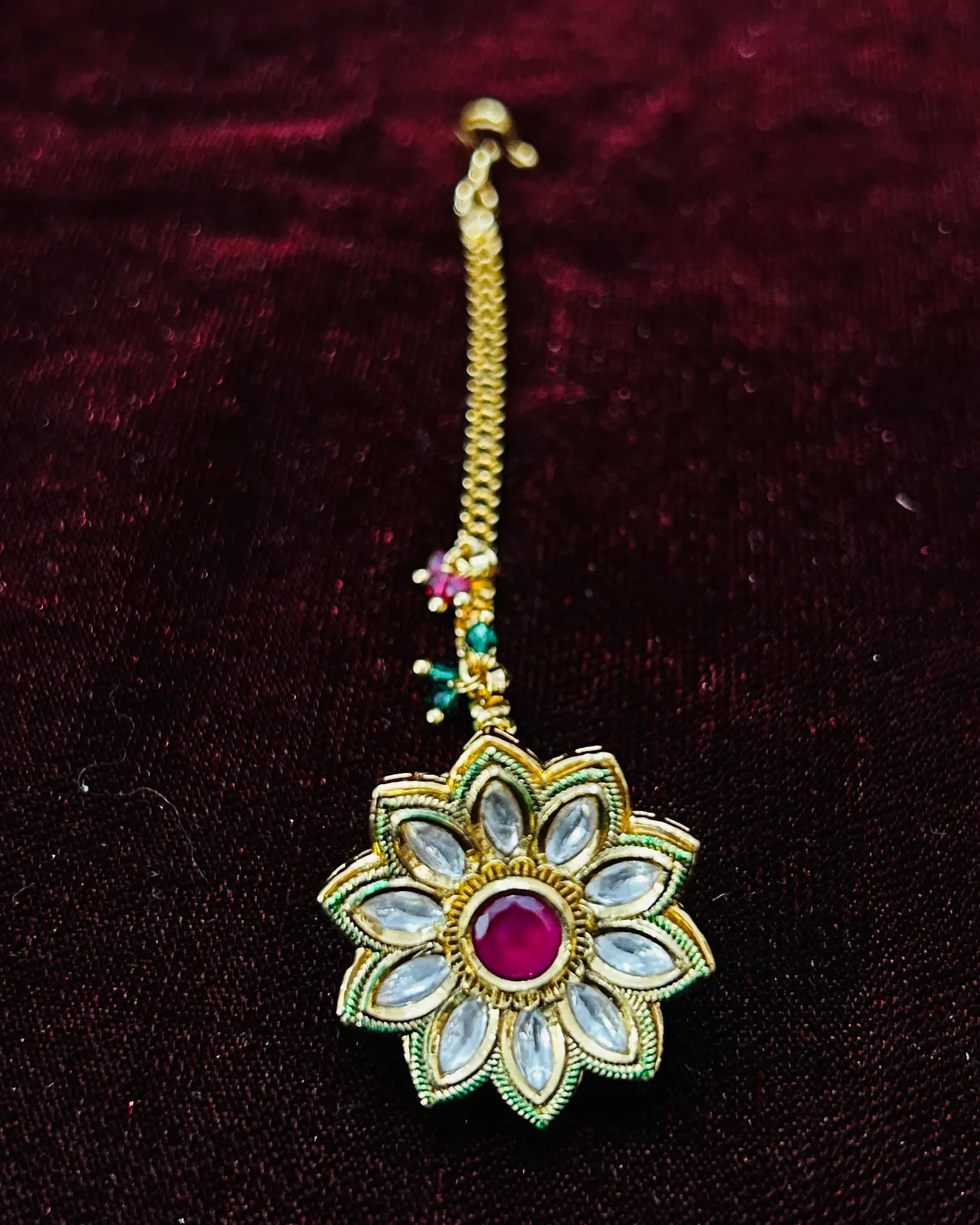 Designer Gold Plated Royal Kundan  Mangtikka for Bridal (D116)