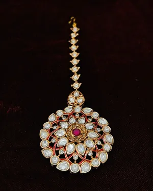 Designer Gold Plated Royal Kundan  Mangtikka for Bridal (D117)