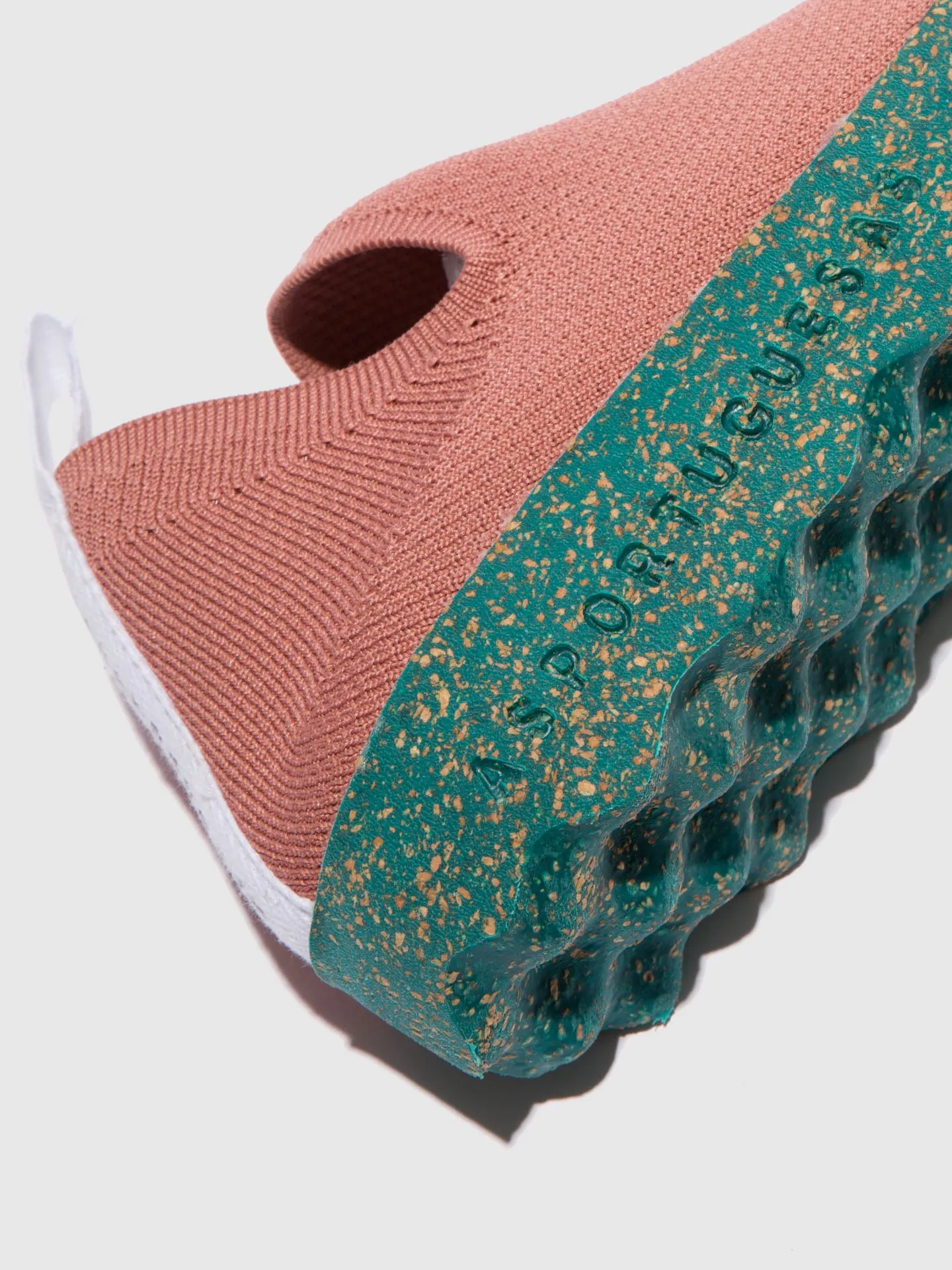 Elasticated Trainers CARE Redwood & S.café Stretch
