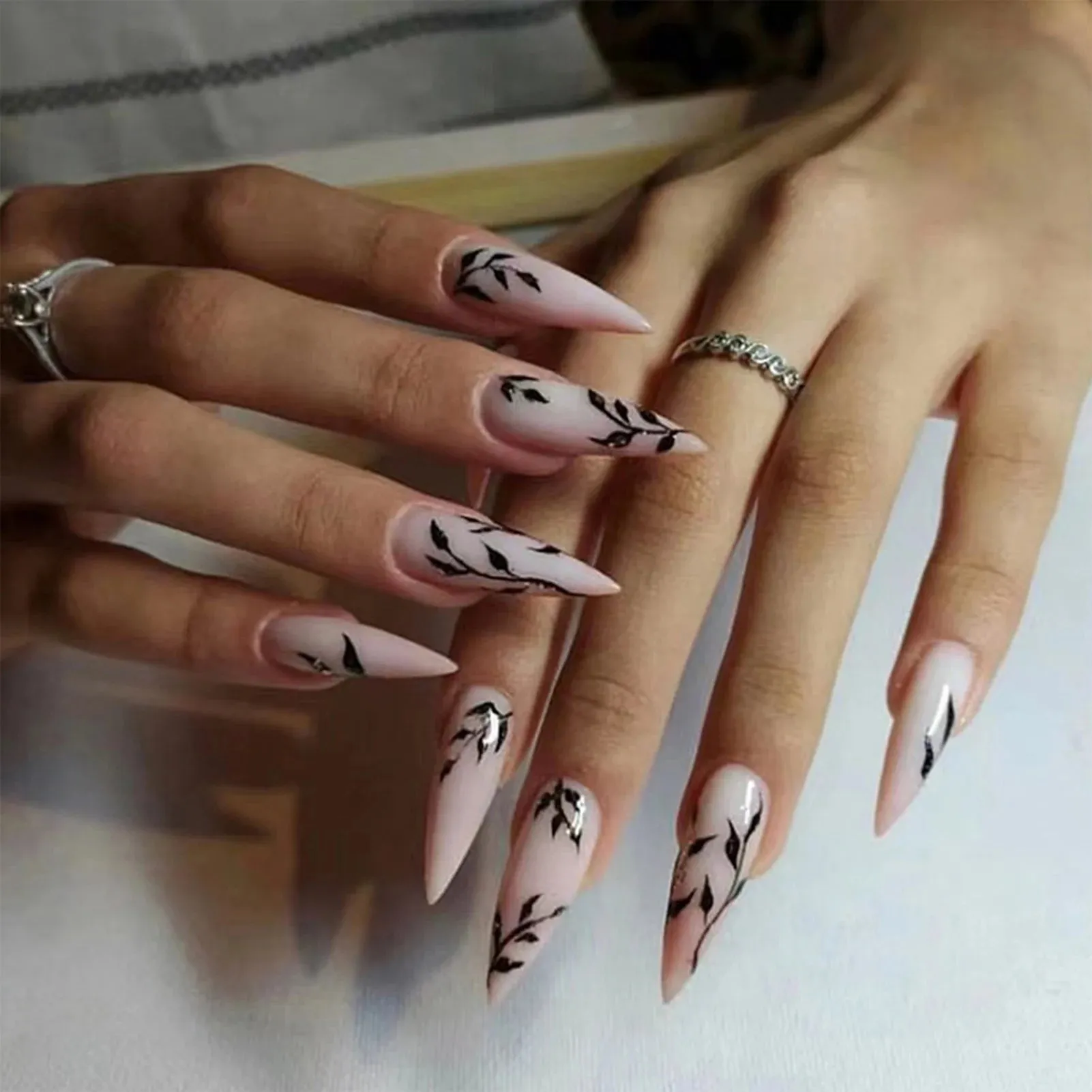 Glamourous Black Stiletto Press-Ons