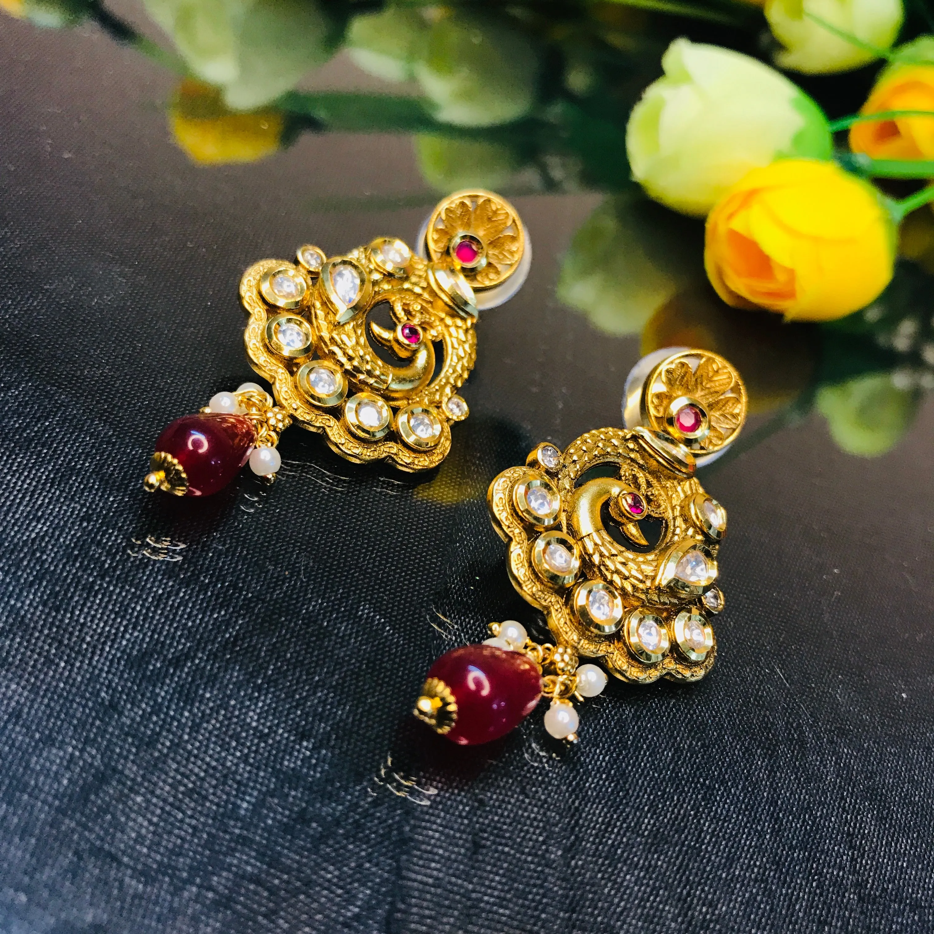 Gold Plated Beautifully Royal Kundan & Ruby Beaded Earrings (E713)