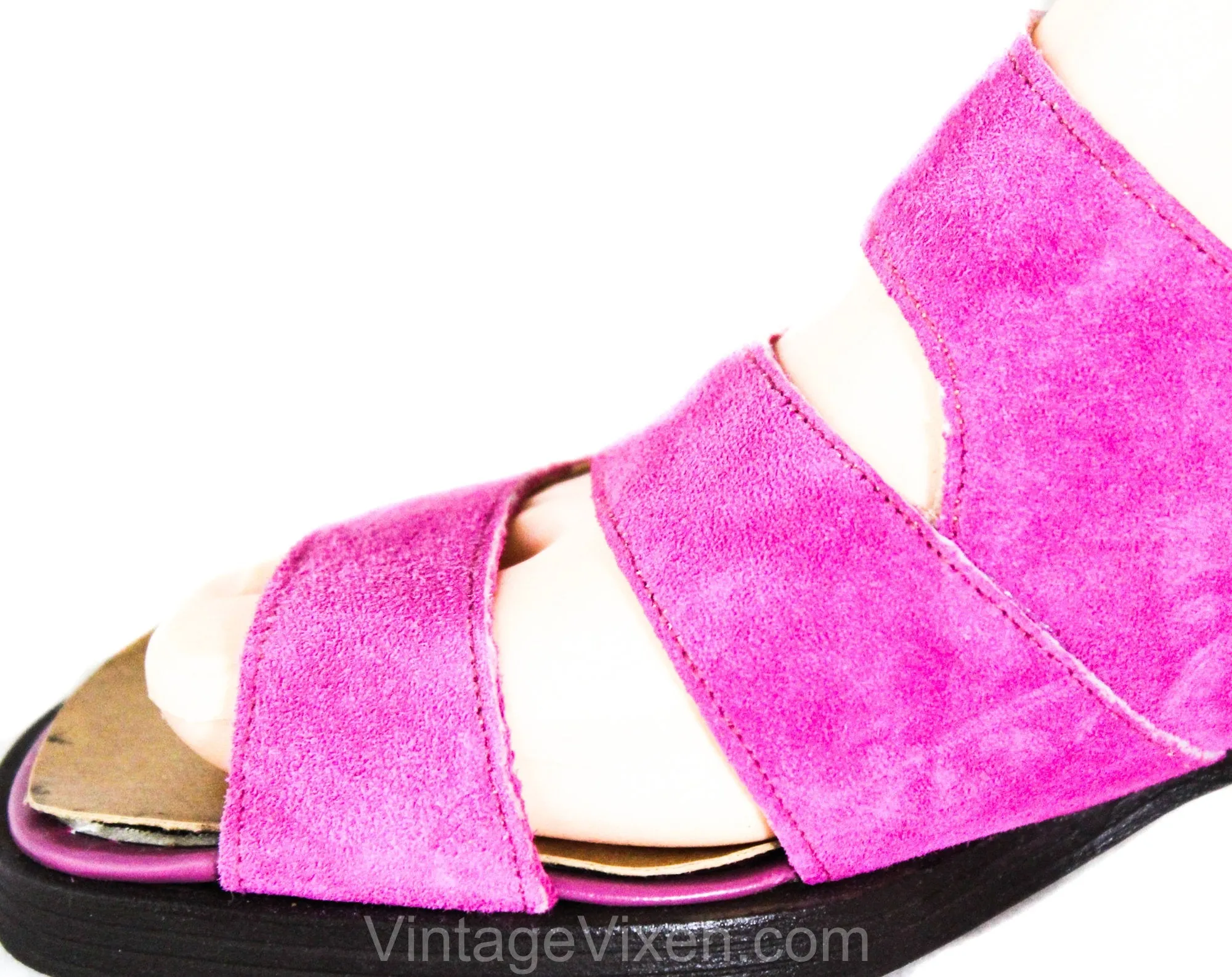 Size 6 Purple Sandals - 1960s Orchid Suede Summer Shoes - 60s Open Toe Mod Pumps - Zig Zag Stripe Design - NOS NWT NIB Vogue Deadstock - 6M