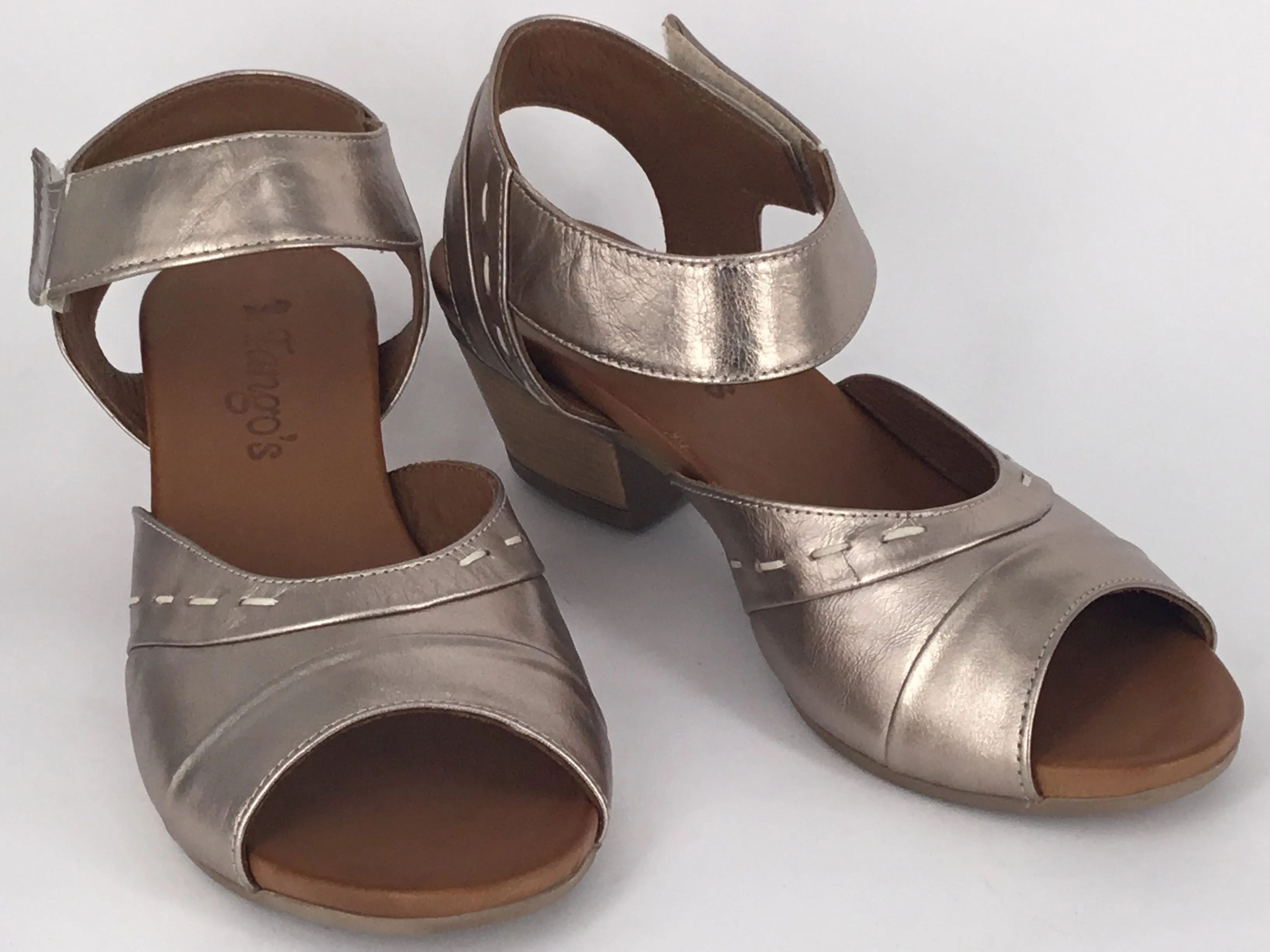Tango's Ressi available in 2 colours