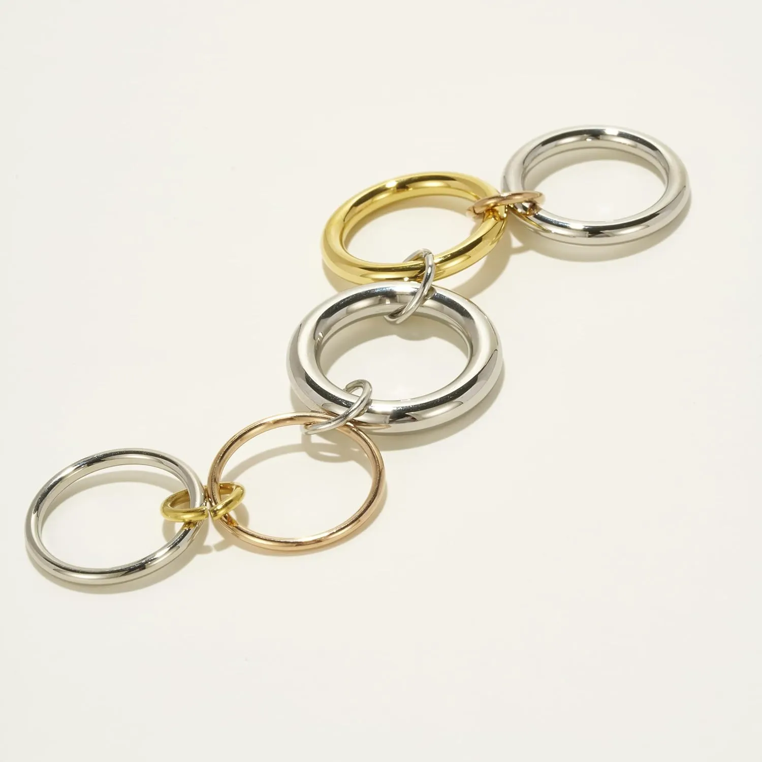 Trio Linked Ring, stackable Ring, Minimalism style for women, Never Tarnish