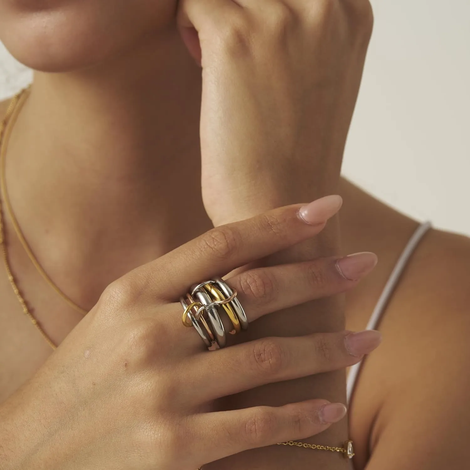 Trio Linked Ring, stackable Ring, Minimalism style for women, Never Tarnish