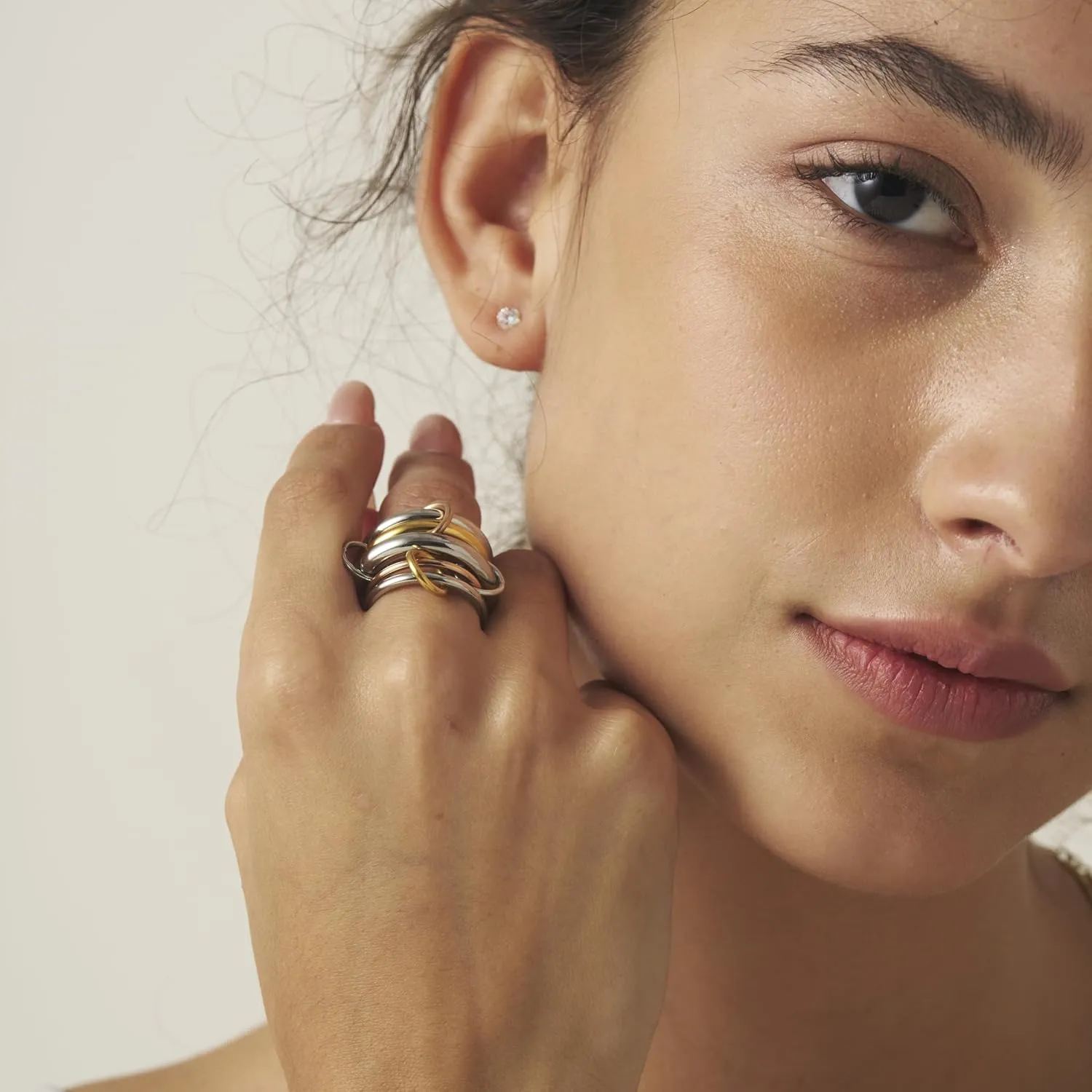 Trio Linked Ring, stackable Ring, Minimalism style for women, Never Tarnish